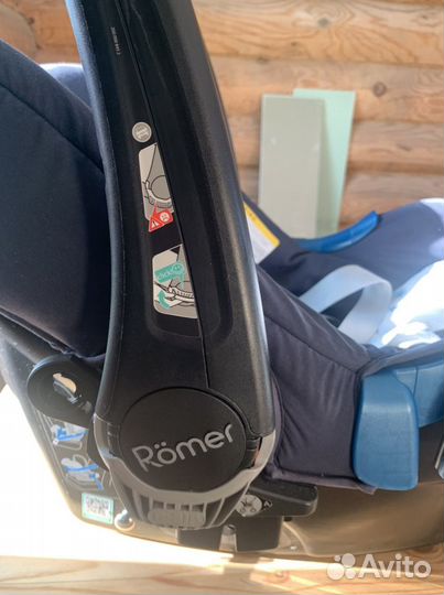 Автокресло Britax Romer Baby-Safe + база
