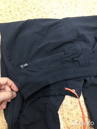 Спортивные штаны adidas