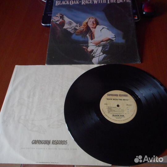 LP Black Oak-Race with the Devil