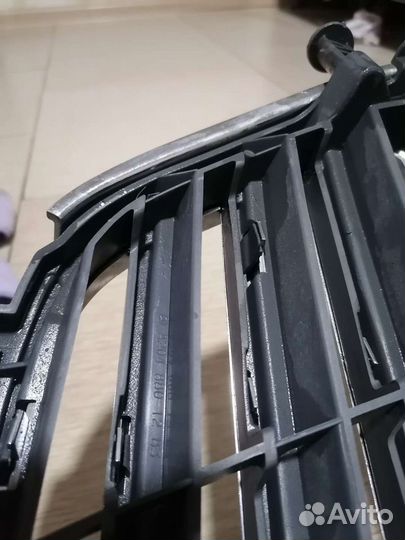 Решетка радиатора mercedes w204