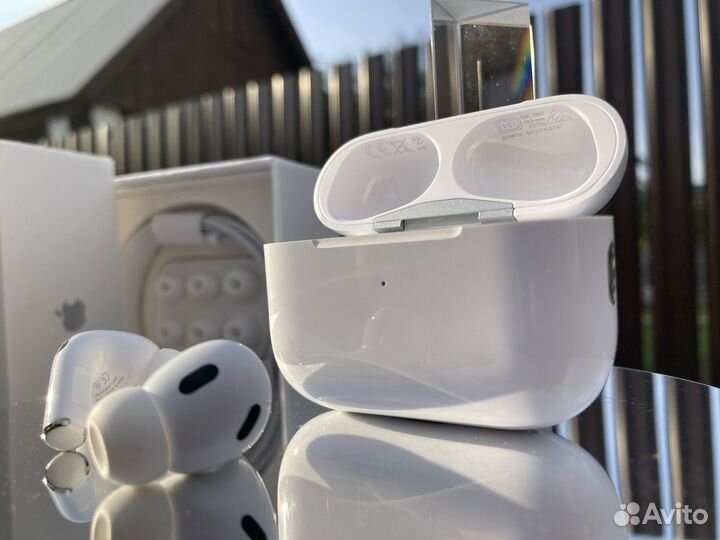 Беспроводные наушники AirPods Pro 2 + Чехол