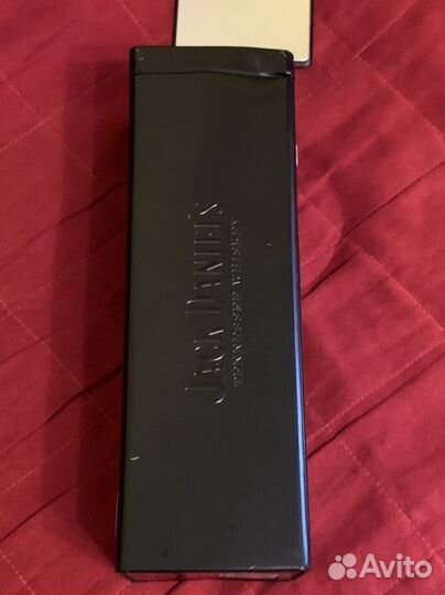 Коробка жестяная