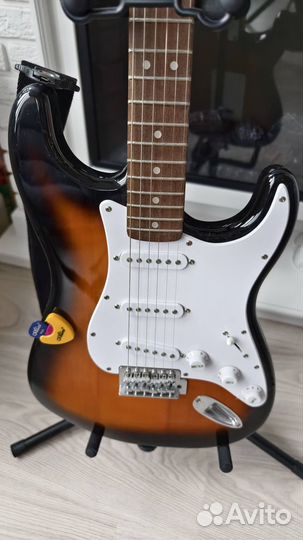 Электрогитара fender squier bullet+комбоусилитель