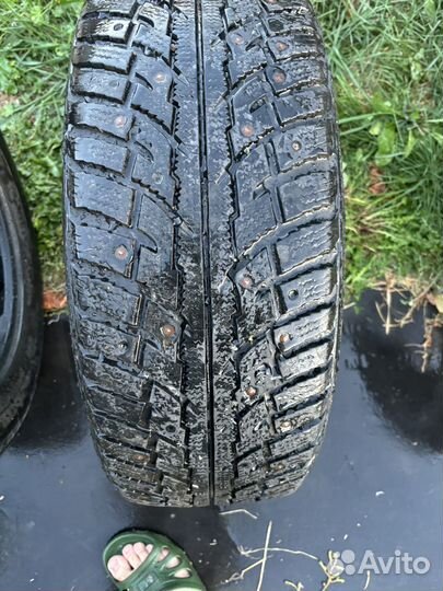 Kumho I'Zen RV Stud KC16 225/60 R17