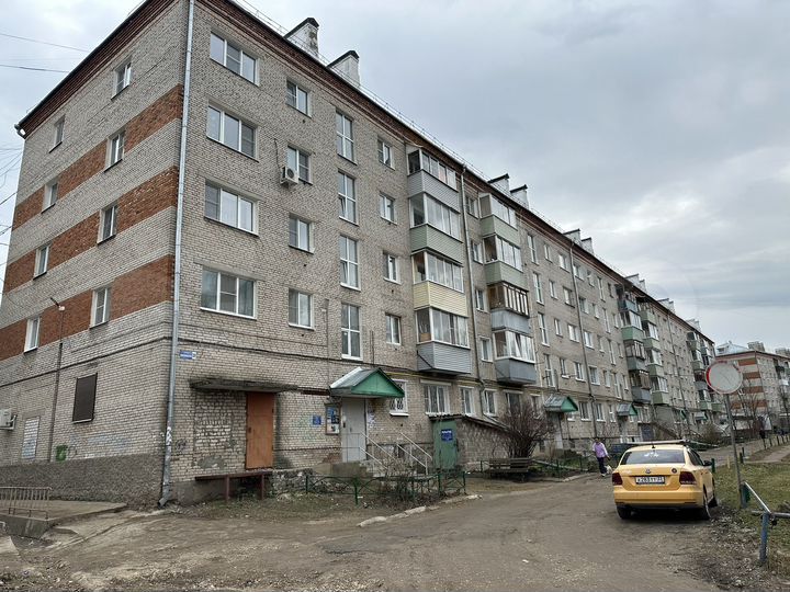 2-к. квартира, 44 м², 2/5 эт.