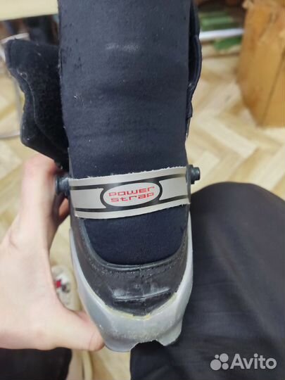 Лыжные ботинки salomon(us 7)