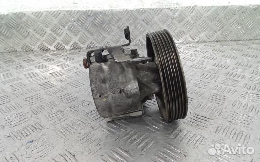 Насос гу дизельный citroen xsara picasso (UBE06BT0