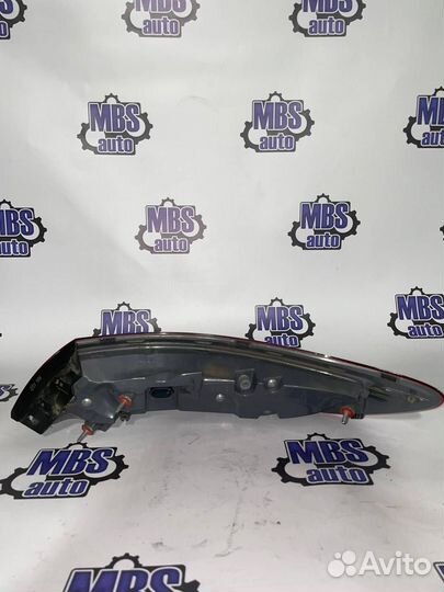 Фонарь задний левый Mercedes-Benz E-Класс