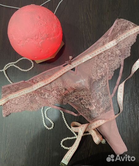 Новые женские трусики стринги Hunkemoller