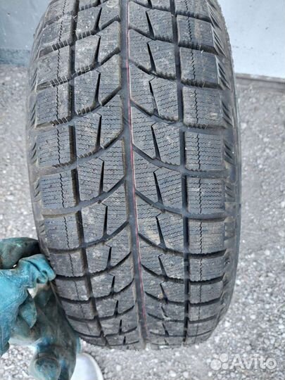 Bridgestone Blizzak WS-60 14/6 R16