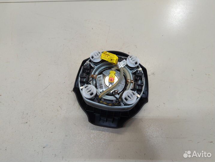 Подушка безопасности водителя Volkswagen Golf 6, 2010