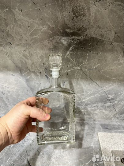 Бутылка стеклянная