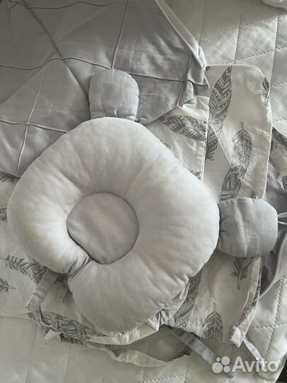 Бортики для детской кроватки