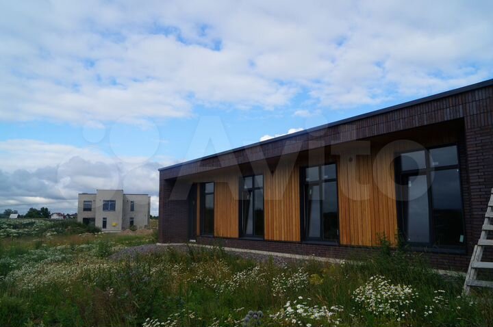 Дом 139 м² на участке 16 сот.