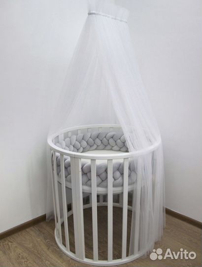 Балдахин на детскую кроватку(новый)