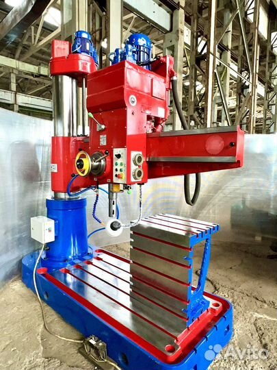 Радиально сверлильный Станок 2А554ф1