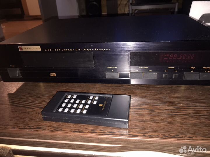 Parasound C/DP - 1000