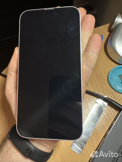 Середина + экран на iPhone 14 plus purple