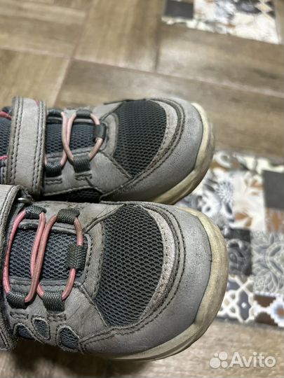 Кроссовки ecco 28