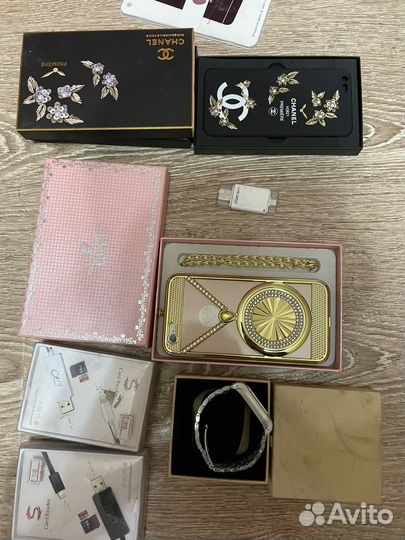 Аксессуары для телефонов