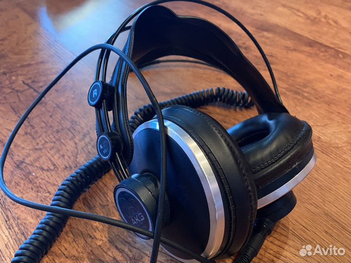 AKG K271 MK II
