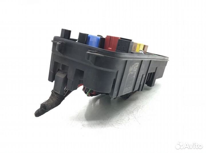 Блок предохранителей Opel Vectra C 1.9 cdti 2004