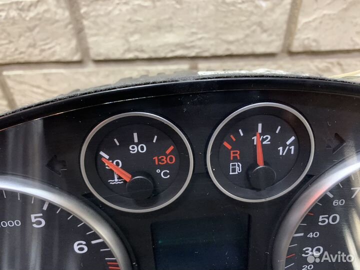 Audi A3 8P Панель приборов