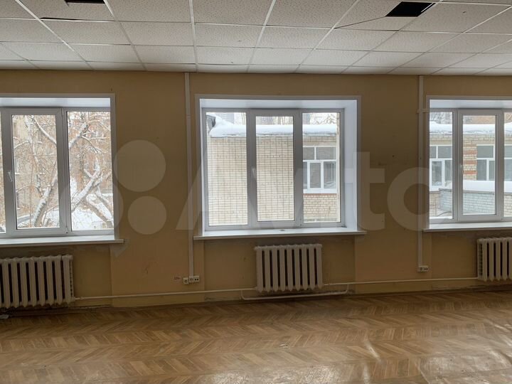 Свободного назначения, 2000 м²