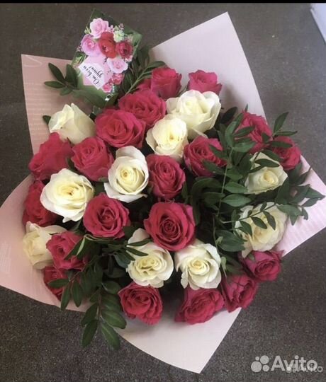 Живые цветы букеты