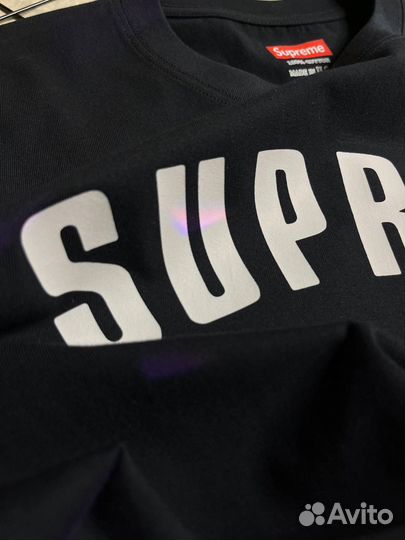 Футболка Supreme