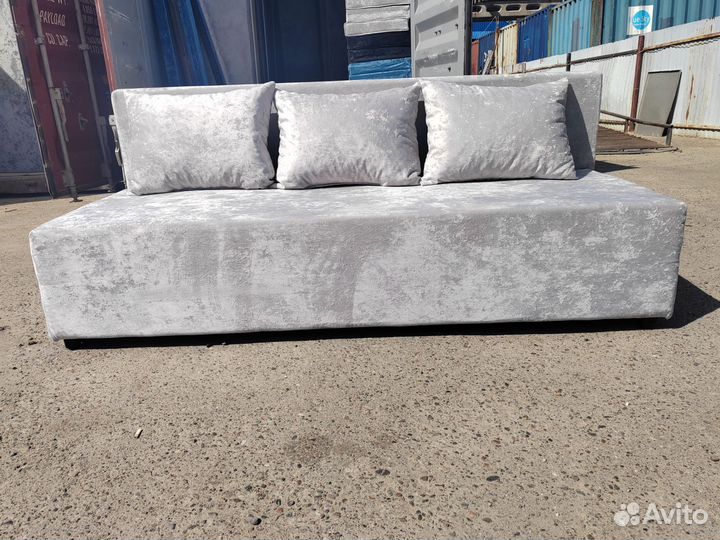 Диван евро книжка