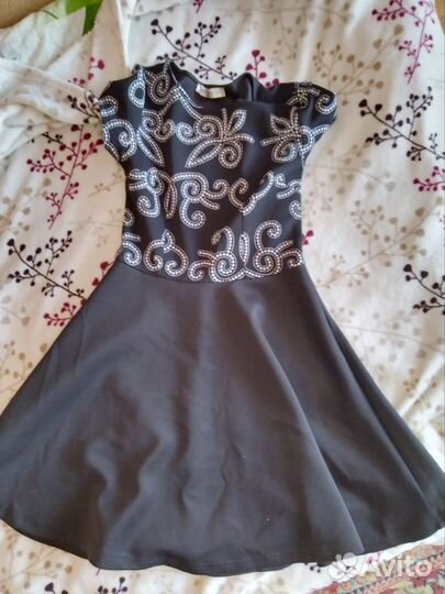 Вечернее платье 42 44 бу