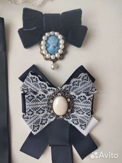 Школьная форма Брош