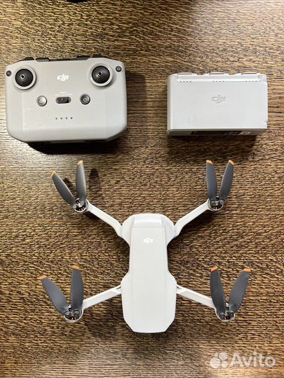 Dji mini 2 fly more combo