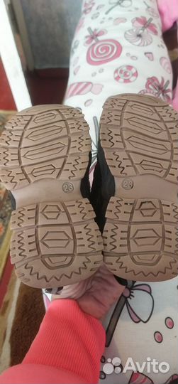 Кроссовки зимние для девочки 23