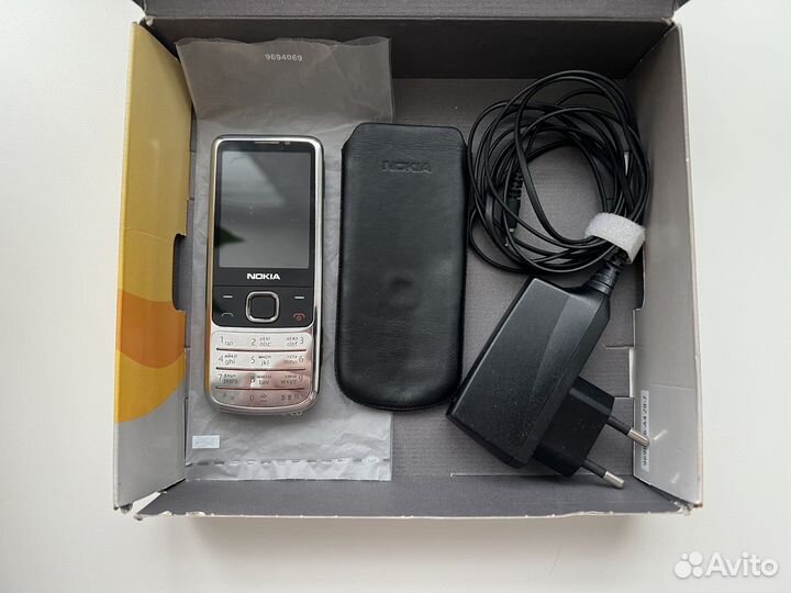 Nokia 6700