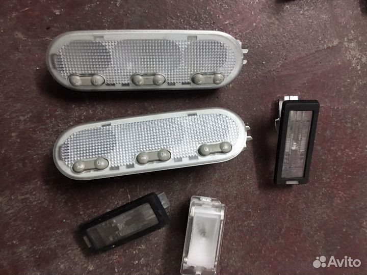 Плафон освещения салона рено сценик 2008г