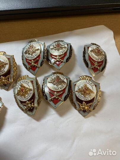 Знак отличник сухопутных войск (тяжелый, новый )