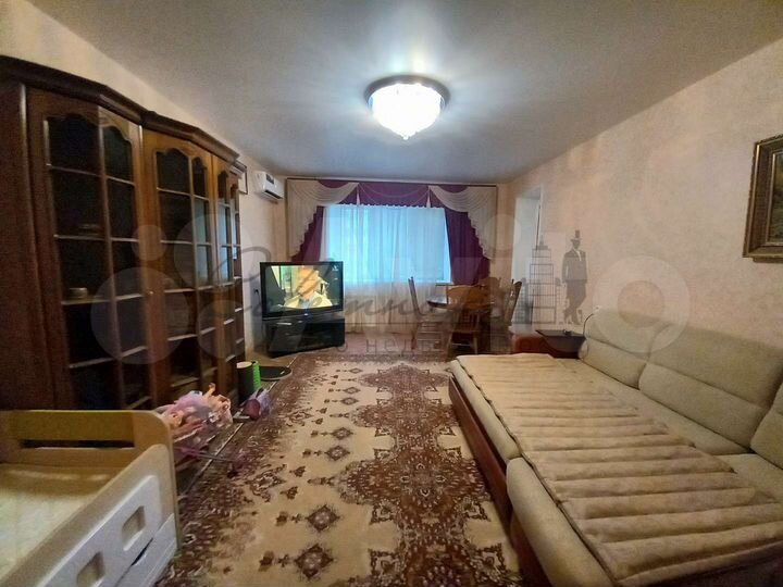 3-к. квартира, 85 м², 4/16 эт.