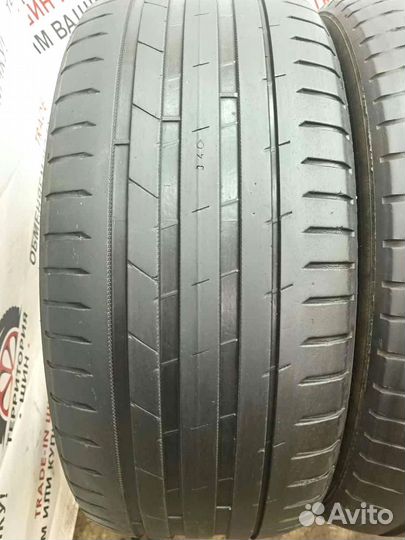Nokian Tyres Hakka Black 2 SUV 295/35 R21 107M