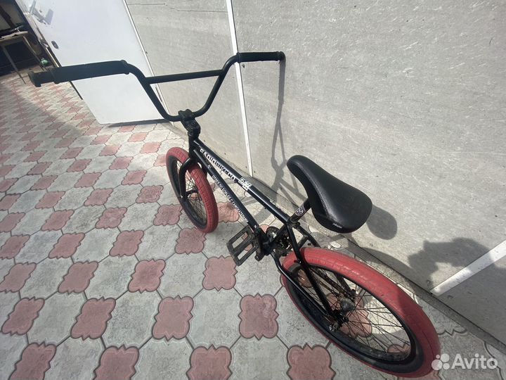 Трюковой велосипед BMX radio Darko 20' 2020