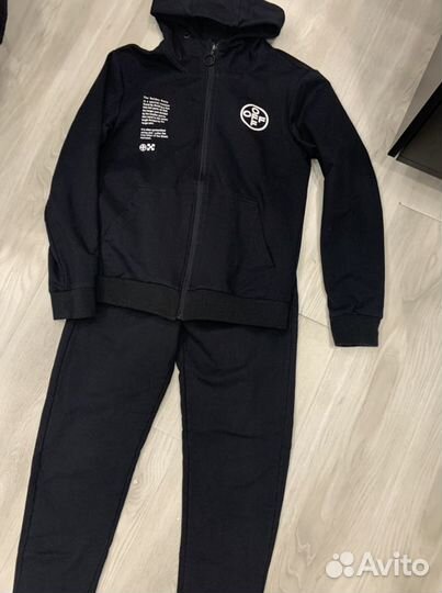 Спортивный костюм для мальчика 134