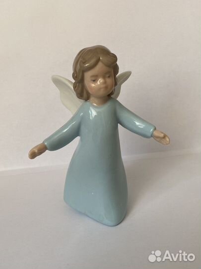 Фигурки/статуэтки