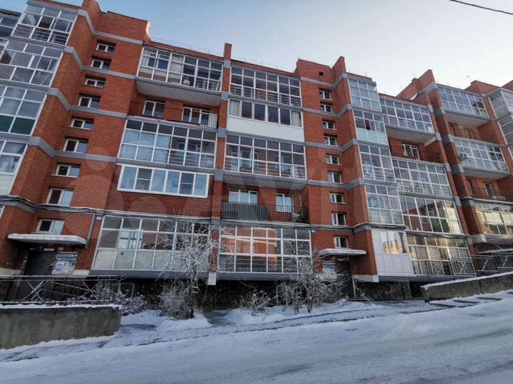 1-к. квартира, 42,6 м², 1/5 эт.