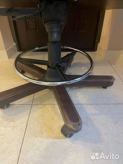 Компьютерное кресло