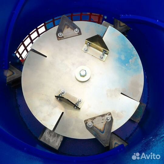 Измельчитель сена и соломы