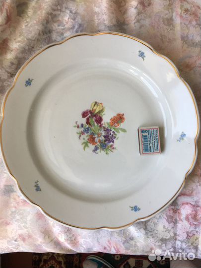 Тарелка из СССР Дулево с Мейсенским букетом