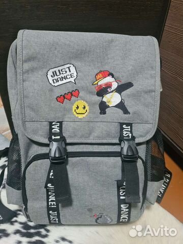 Рюкзак школьный