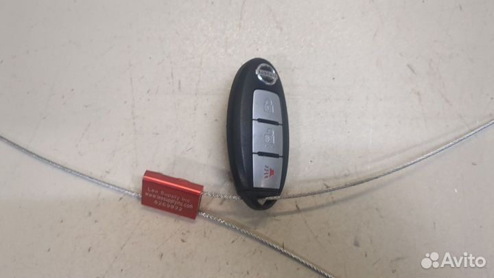 Ключ зажигания Nissan Pathfinder