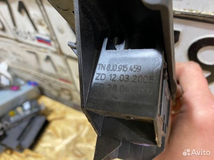 Клемма аккумулятора Audi A5 купе 2.0 2010